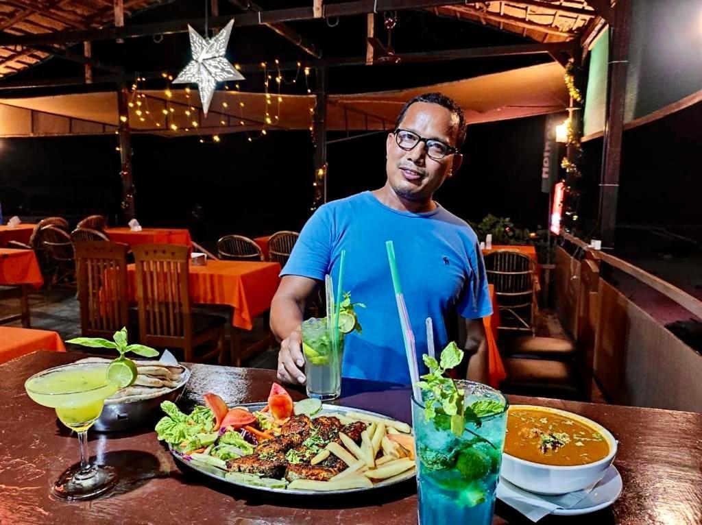 Chill Out Jasmine Restaurant Bar Rooms Palolem Exterior photo